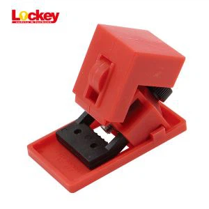 Skava par lokauta Circuit Breaker